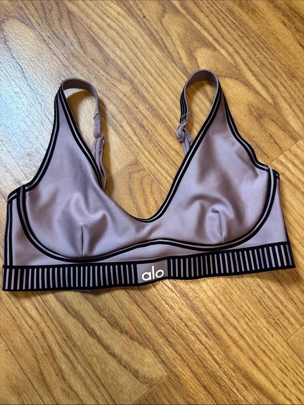 ALO Yoga Mauve Sports Bralette with Black Trim